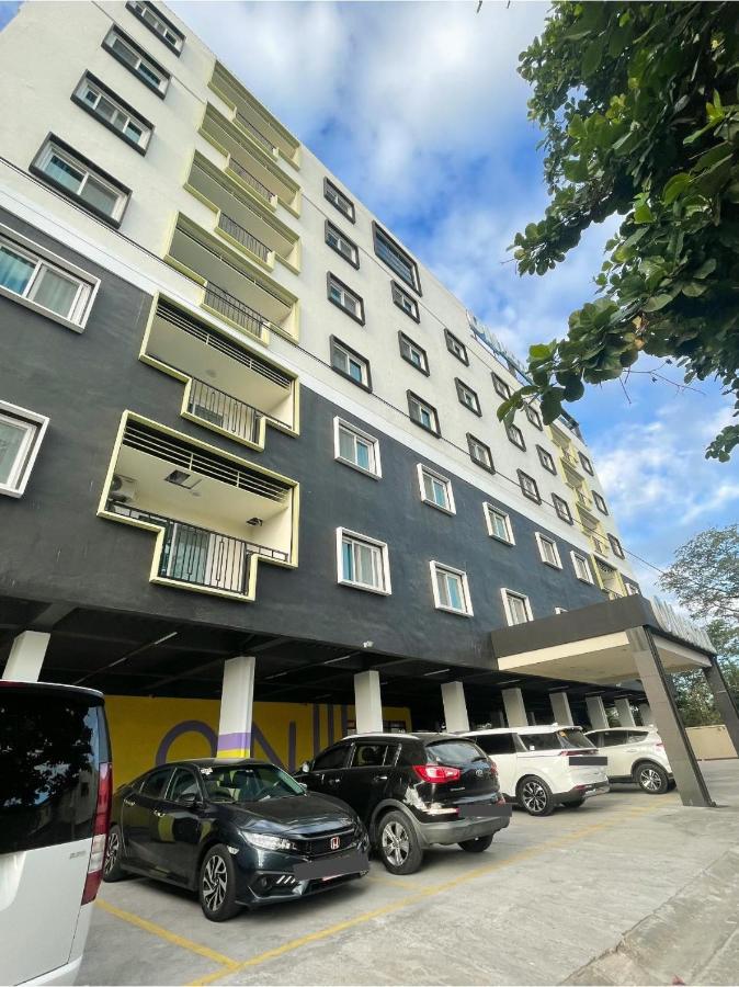 On Hotel Friendship Angeles Exterior foto